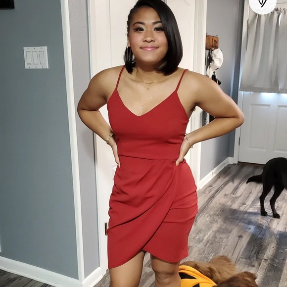 New, worn once - Lulu’s Forever Your Gurl Rust Red Bodycon Dress - medium - Picture 4 of 6